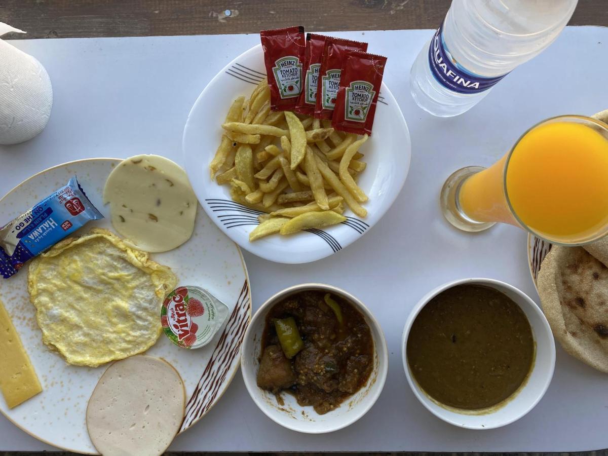 Hotel Pyramids Hills 4*